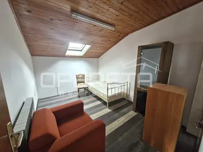 Wohnung 171 m², Sesvete - 4-Zimmer-Wohnung in ausgezeichneter Lage