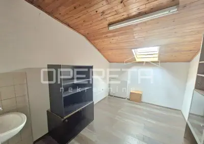 Wohnung 171 m², Sesvete - 4-Zimmer-Wohnung in ausgezeichneter Lage - 6