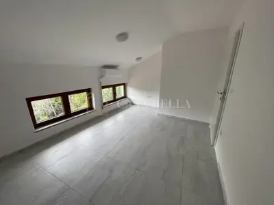 Stan 87 m² u Centru Crikvenice - 3