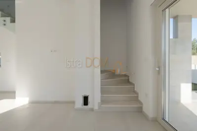 House for sale in Ližnjan, 176 m² - 9