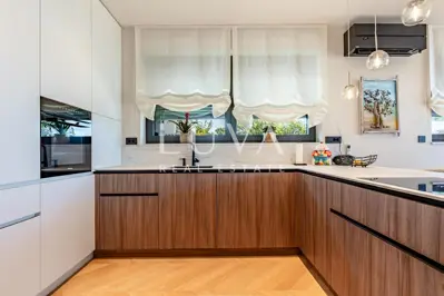Haus 198 m², Kostrena - privater Pool und Panoramablick - 6