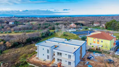 Apartment 73 m², Umag - sea view and terrace - 2