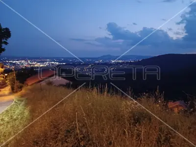 Baugrundstück 2 874 m², Borčec, Blick und Zugang von zwei Straßen - 5