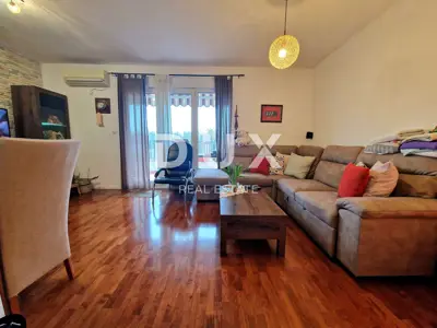 Stan 145 m², Srdoči - dvoetažni 4S+DB - 2