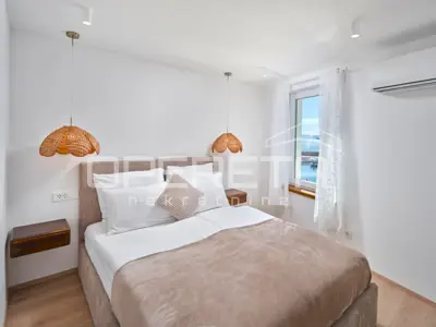 Steinhaus 180 m², Kaštel Novi am Meer und Liegeplatz für ein Boot - 7