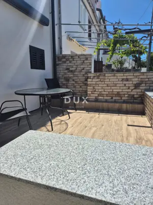 House 115 m², Punat - 2 residential units - 21