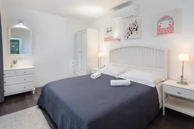 Wohnung 75 m², Mimice, Meerblick und Pool - 15