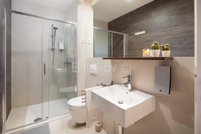 Wohnung 75 m², Mimice, Meerblick und Pool - 17
