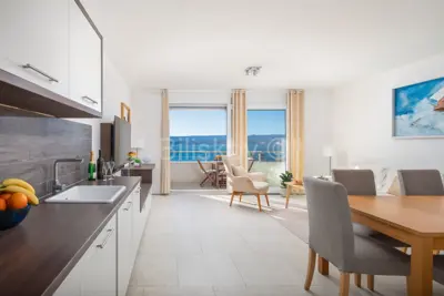 Wohnung 75 m², Mimice, Meerblick und Pool - 2