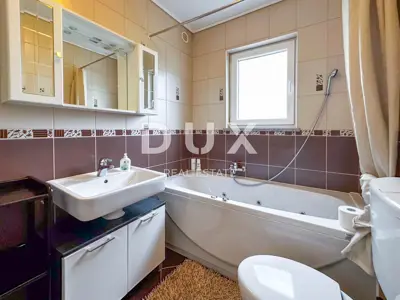 Haus 505 m², Oprić - 5 Wohneinheiten - 22