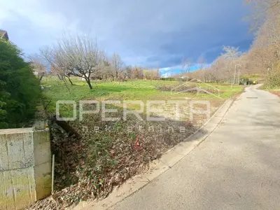Zemljište 1.373 m², Šestine - zelenilo i pogled - 4