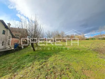 Zemljište 1.373 m², Šestine - zelenilo i pogled - 5