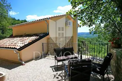 Villa 100 m², Oprtalj surroundings - pool and panoramic views - 21