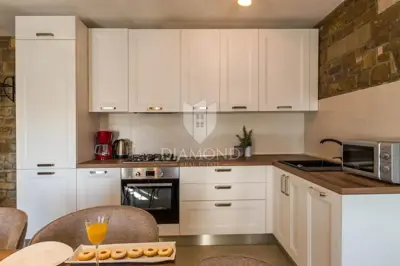 Villa 100 m², Oprtalj surroundings - pool and panoramic views - 12