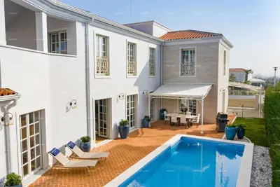 Haus zum Kauf in Vabriga, 288 m² - 2