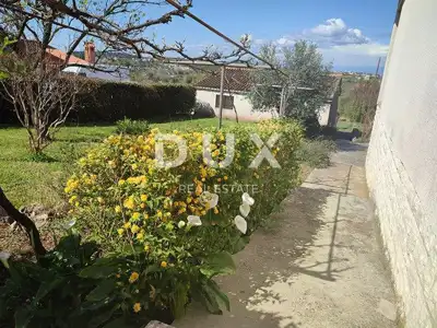 Haus 300 m², Škatari - ruhige Lage in einer Sackgasse - 7