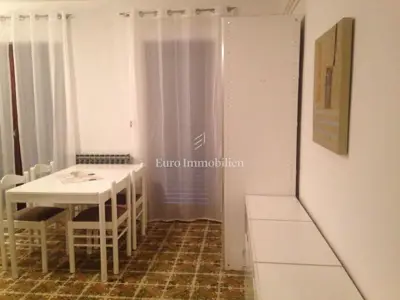 Samostojeća kuća s 10 apartmana, 80m do mora! - 17