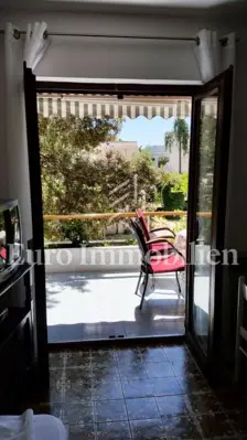 Samostojeća kuća s 10 apartmana, 80m do mora! - 7