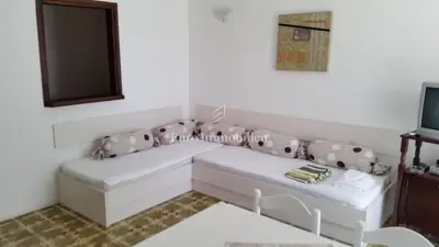 Samostojeća kuća s 10 apartmana, 80m do mora! - 13