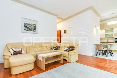 Najam, Stan, Jelenovac, Jelenovački potok, 3s, 95 m²