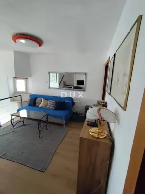 Stan 150 m², Šibenik - prvi red do mora i pogled na more - 7