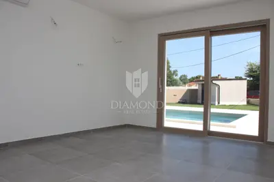 House for sale in Marčana, 170 m² - 12