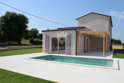 House for sale in Marčana, 170 m² - 2