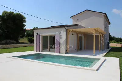House for sale in Marčana, 170 m² - 17