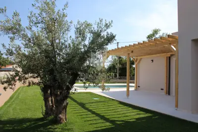 House for sale in Marčana, 170 m² - 6
