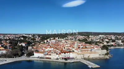 Large agricultural land with great potential