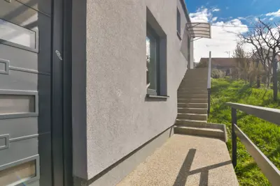 House 140 m², Kustošija - quiet street and greenery - 15