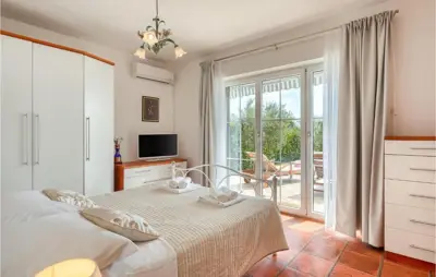 Ferienhaus in Poreč, 1560 m² Garten und Privatsphäre - 14