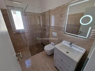 Wohnung zum Kauf in Njivice, 67,7 m² - 9