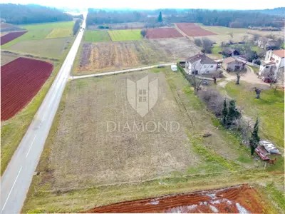 Poreč, surrounding area, spacious building plot in a peaceful place! - 2
