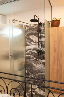 Studio 17 m², Rovinj - old town, underfloor heating - 9