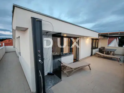 Apartment 195.4 m², Petrčane - 3 apartments, second row to the sea - 18