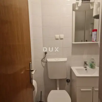 Dvojna kuća 120 m², Opatija - Centar, pogled na more - 19