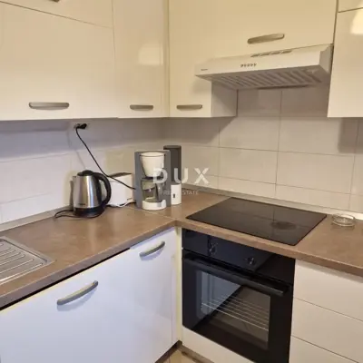 Dvojna kuća 120 m², Opatija - Centar, pogled na more - 7