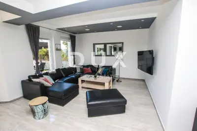 House 450 m², Rogovići, Kaštelir-Labinci - quiet location 4 km from the sea - 14