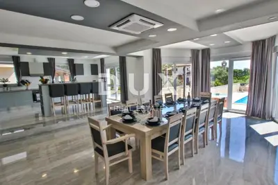 House 450 m², Rogovići, Kaštelir-Labinci - quiet location 4 km from the sea - 11
