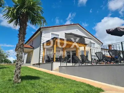House 450 m², Rogovići, Kaštelir-Labinci - quiet location 4 km from the sea - 2