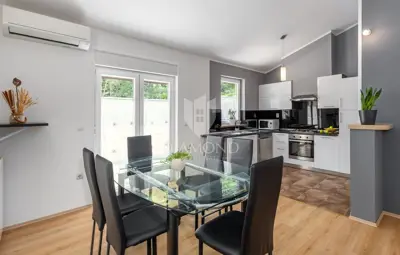 Labin, excellent single-storey house with pool - 8