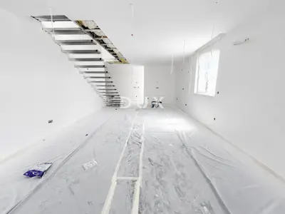 Penthouse 146.7 m², Srima - 3 bedrooms, rooftop terrace - 18