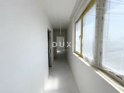 Penthouse 146.7 m², Srima - 3 bedrooms, rooftop terrace - 21