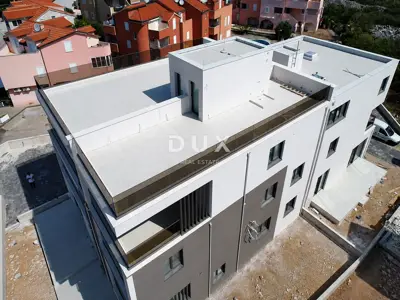 Penthouse 146.7 m², Srima - 3 bedrooms, rooftop terrace - 3