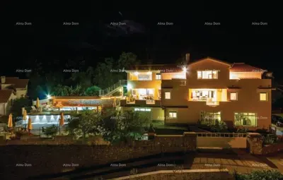Villa 1 000 m², Opatija - Zentrum, Blick auf Kvarner - 7