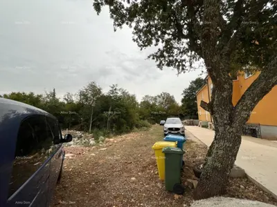 Građevinsko zemljište 844 m², Poreč - mirno naselje