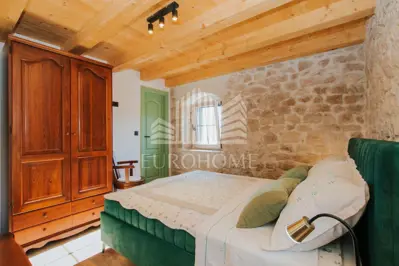 Trogir, Plano, Authentic Dalmatian house for rent, 70 m² - 3