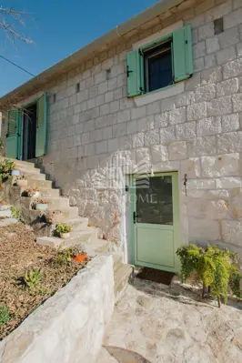 Trogir, Plano, Authentic Dalmatian house for rent, 70 m² - 11