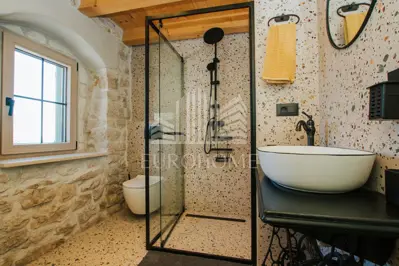 Trogir, Plano, Authentic Dalmatian house for rent, 70 m² - 4